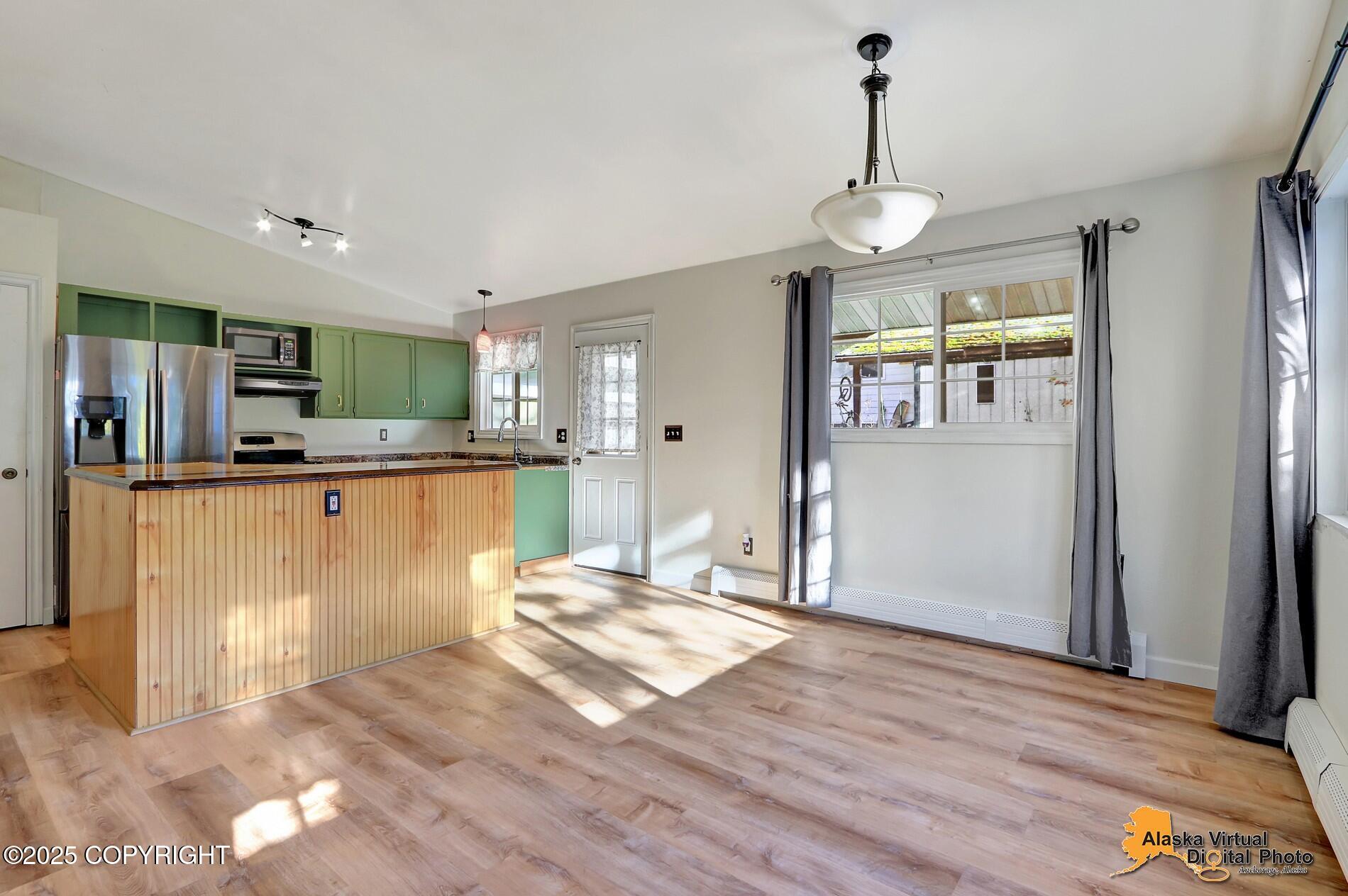 17415 Palos Verdes Drive