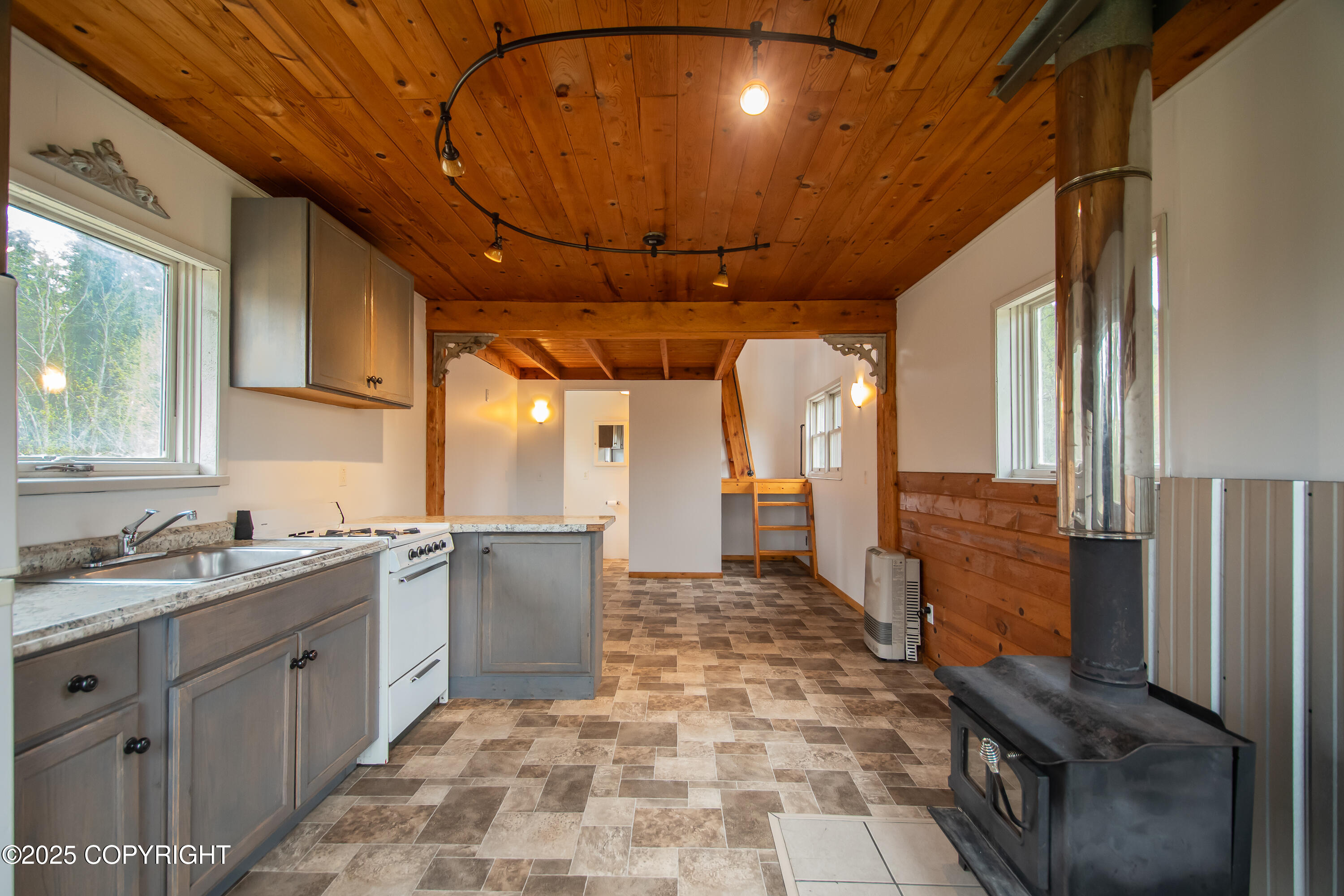 55851 Glenn Road, Homer, Alaska image 6
