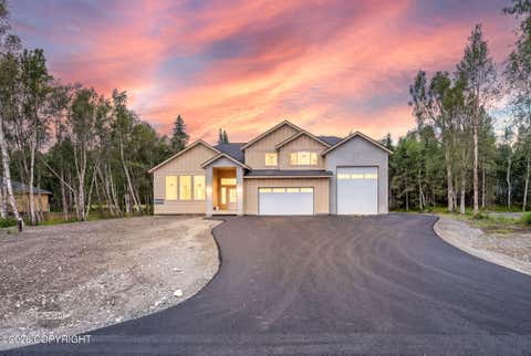 Photo of 15109 E Alpine Circle, Palmer, AK 99645 (MLS # 26-10685)