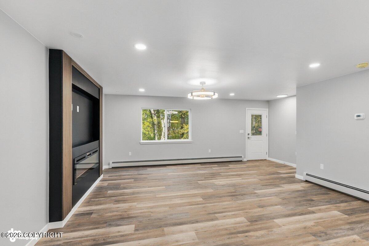 4450 View Circle