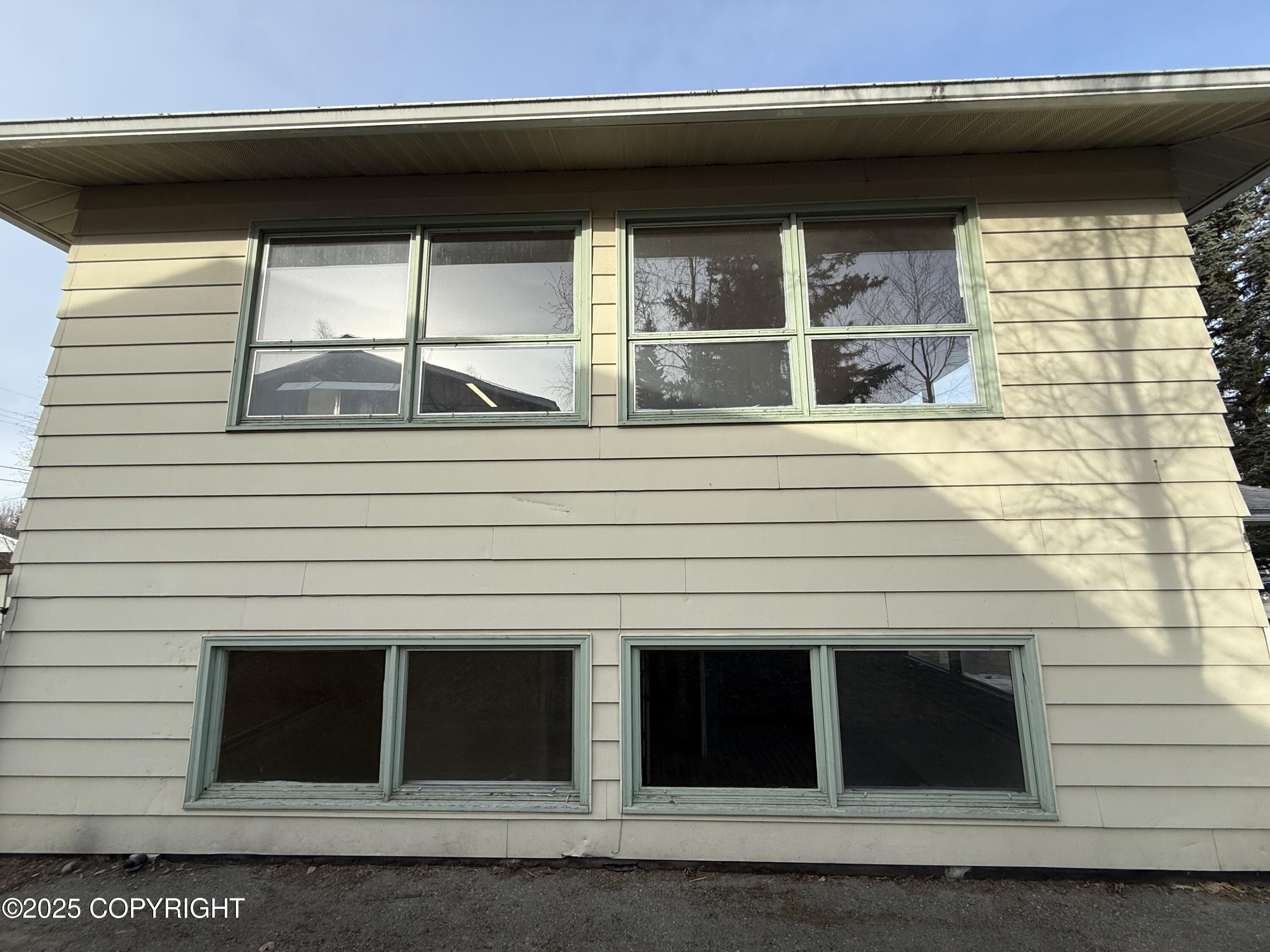 7120 Chester Court, Anchorage, Alaska image 3