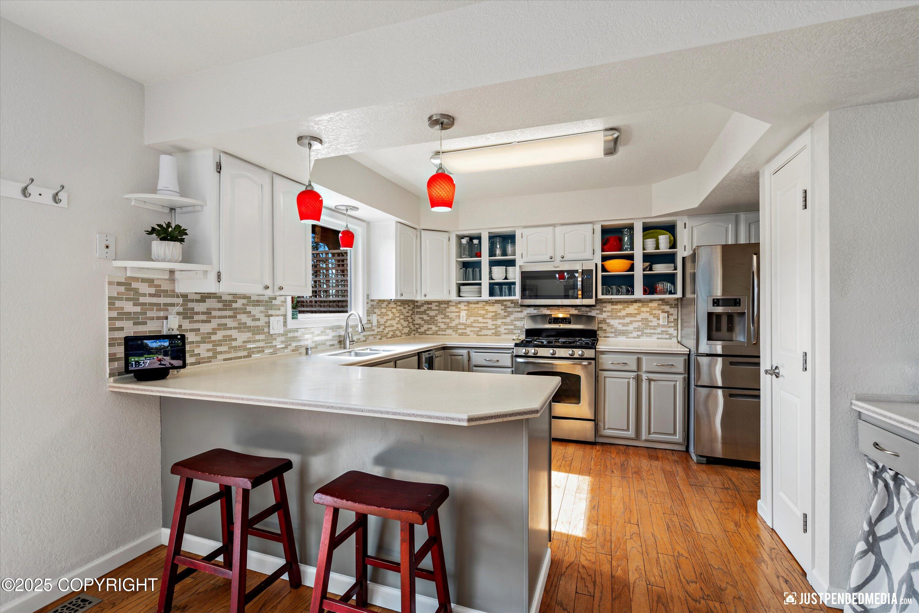 17146 Laoana Drive, Eagle River, Alaska image 11