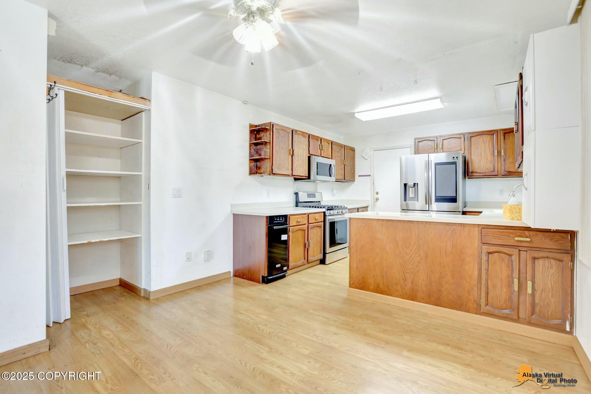 7770 Lotus Drive, Anchorage, Alaska image 13