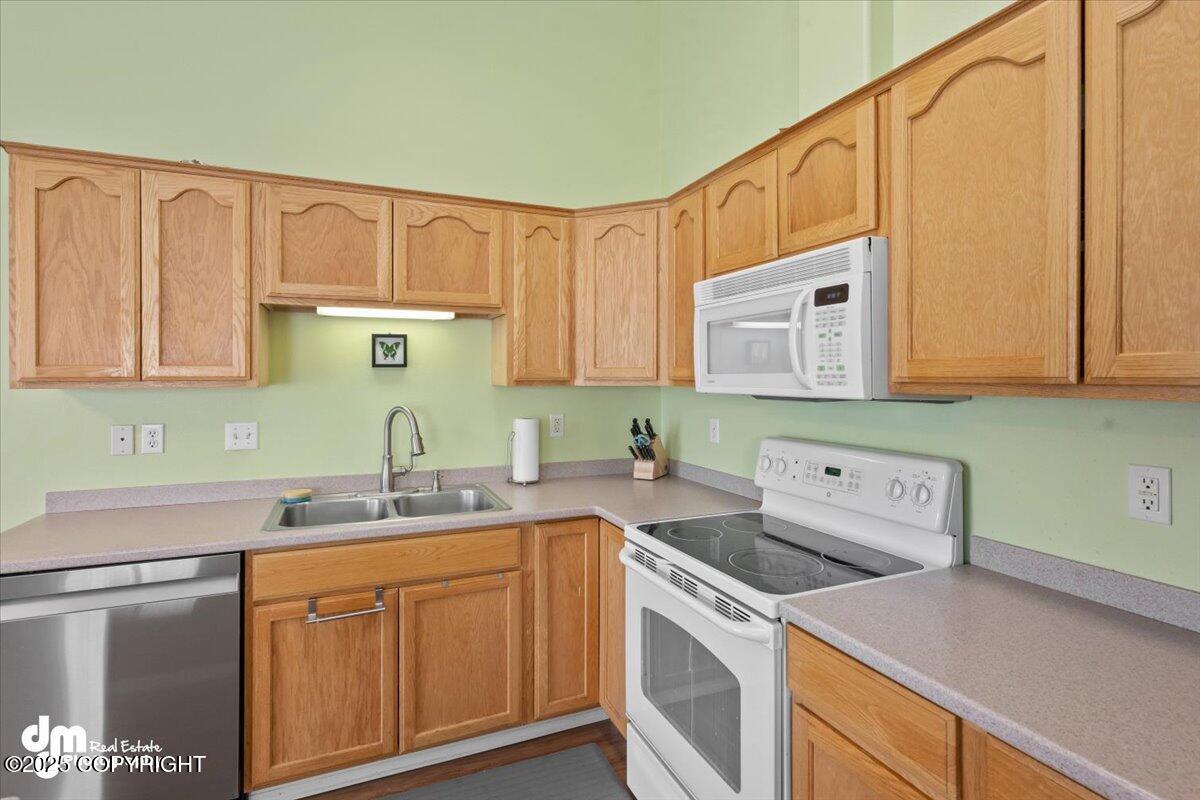 5228 Sleepy Meadow Place #45, Anchorage, Alaska image 17
