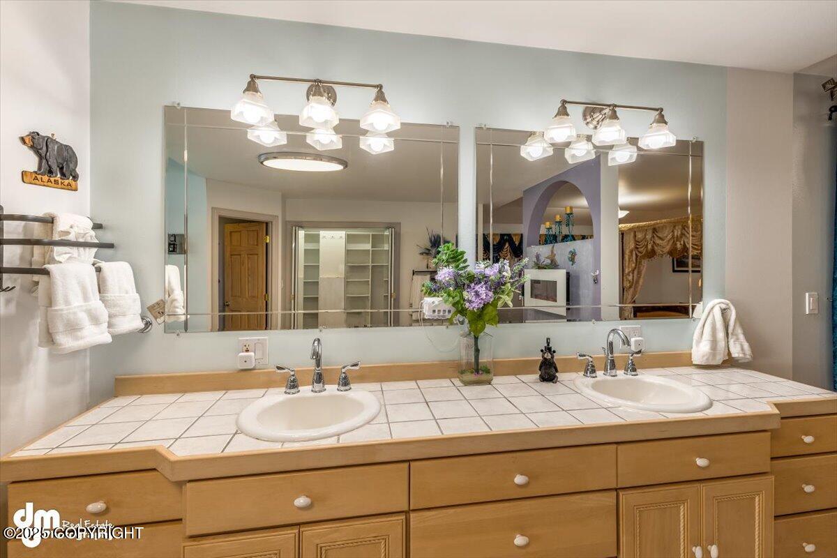 2750 Sterling Highway, Homer, Pennsylvania image 34