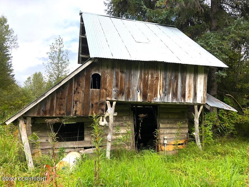 505 Jumping Dog Lane, Haines, Alaska image 17