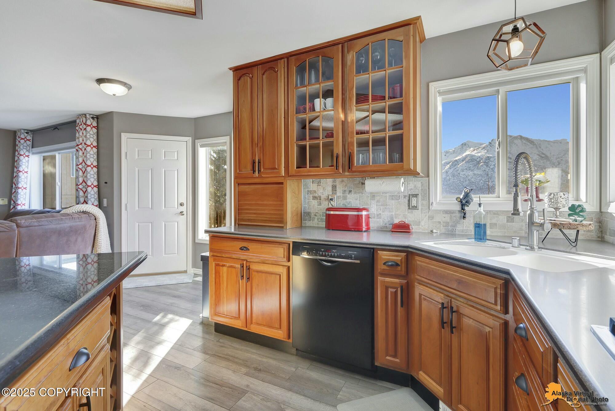 20420 E Williamsburg Drive #1, Eagle River, Alaska image 18