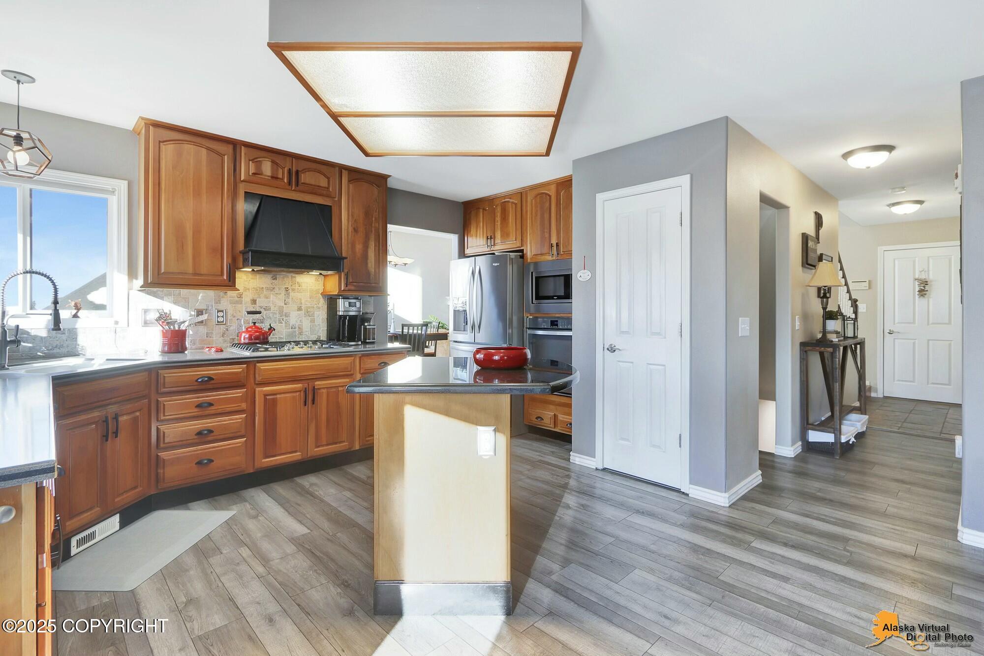 20420 E Williamsburg Drive #1, Eagle River, Alaska image 17