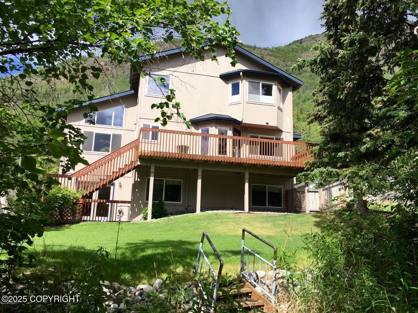 20420 Williamsburg Drive