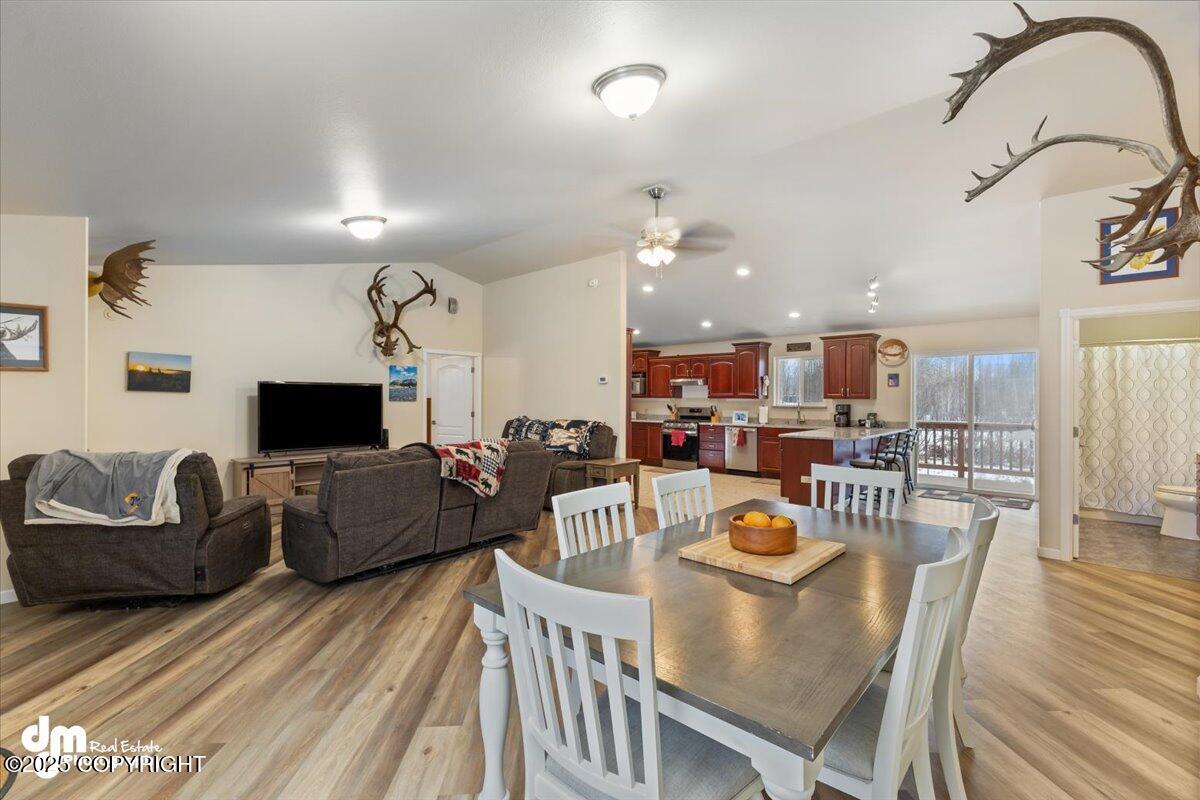 772 S Beaver Lake Road, Big Lake, Pennsylvania image 3