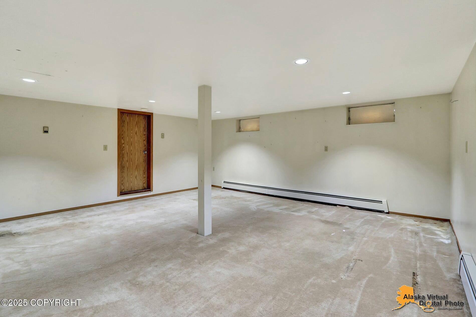 10337 Chain Of Rock Street, Eagle River, Texas image 36