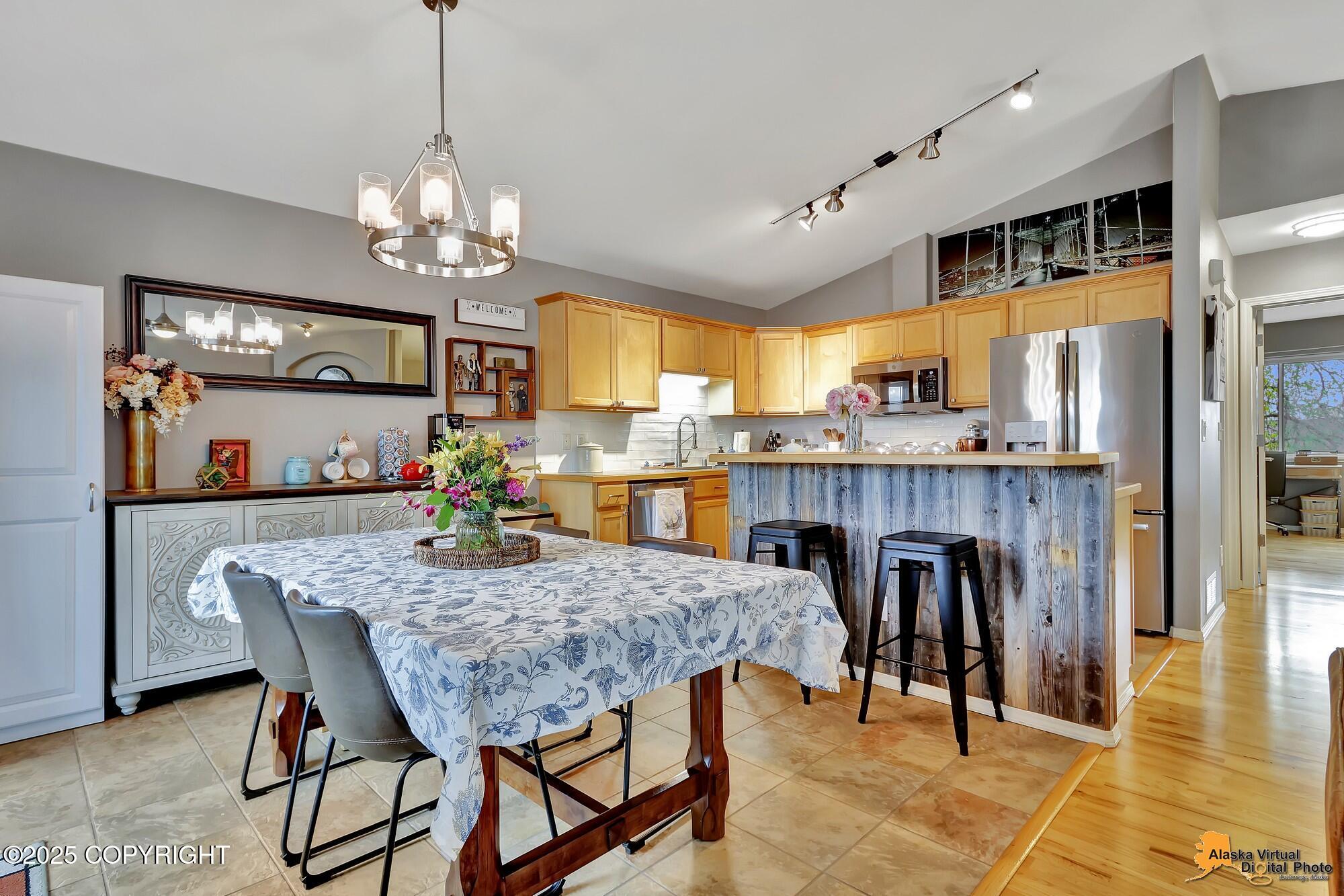 222 Whisper Knoll Circle #B, Anchorage, Alaska image 16