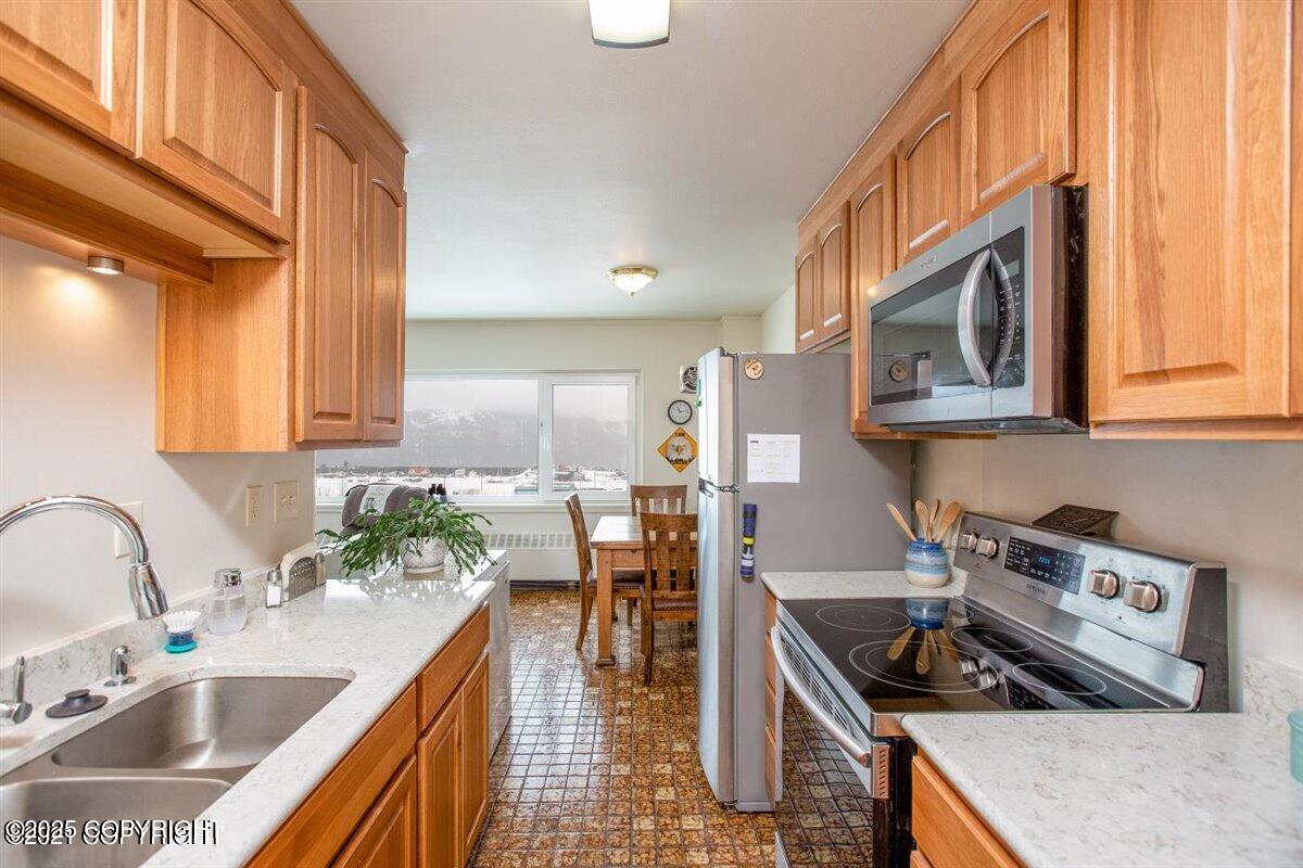 Whittier, Alaska 99693, United States, 2 Bedrooms Bedrooms, ,1 BathroomBathrooms,Residential,Active,177033