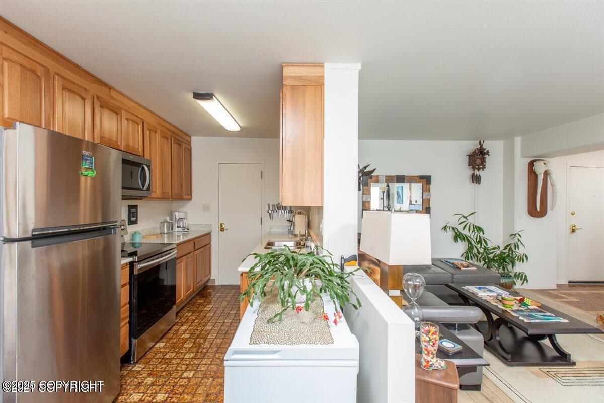 Whittier, Alaska 99693, United States, 2 Bedrooms Bedrooms, ,1 BathroomBathrooms,Residential,Active,177033