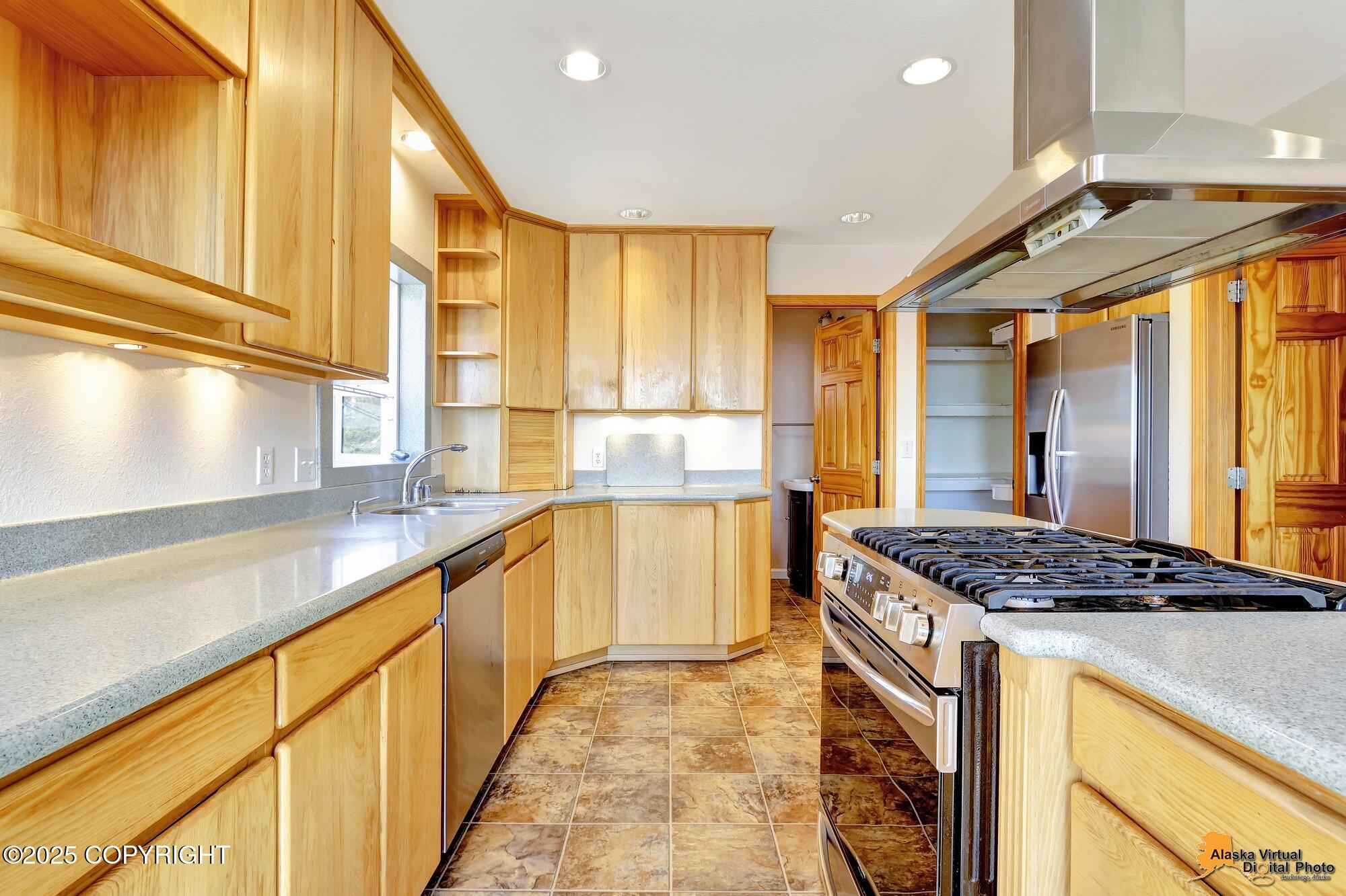 3101 E 112th Avenue, Anchorage, Alaska image 14