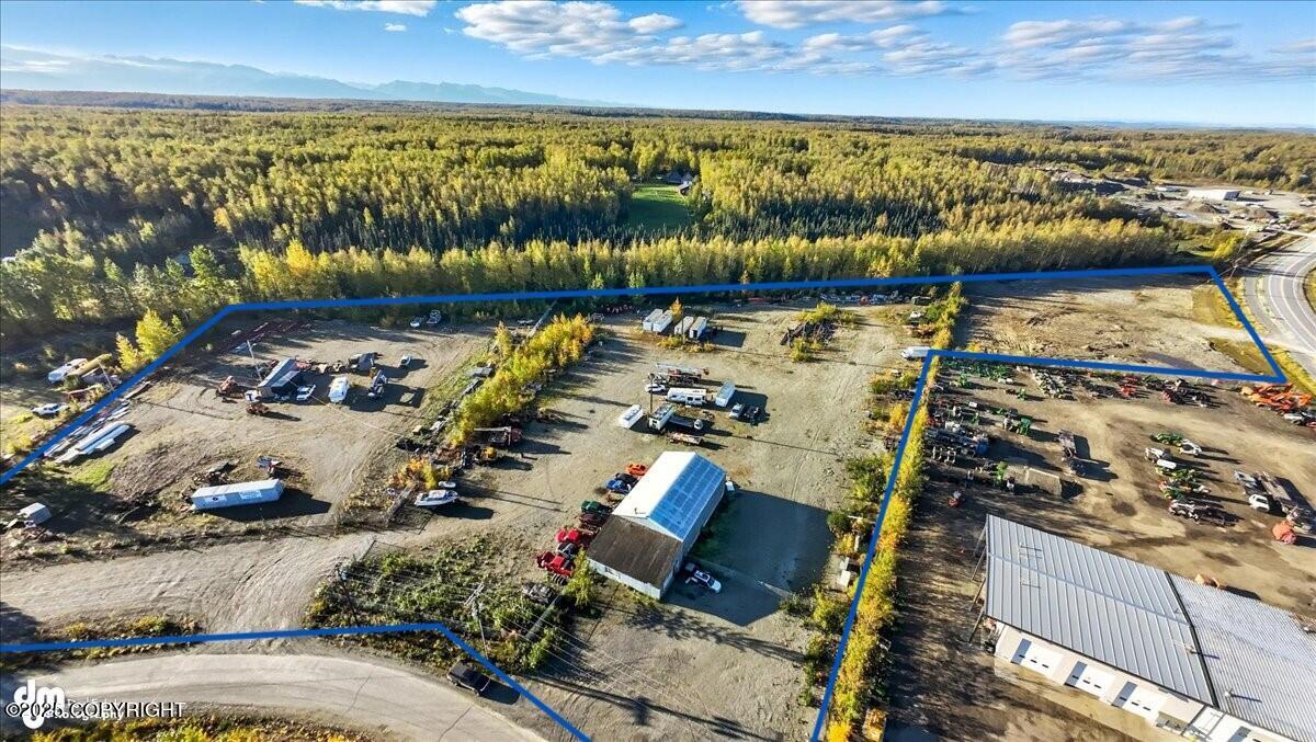 7820 W Buttercup Drive