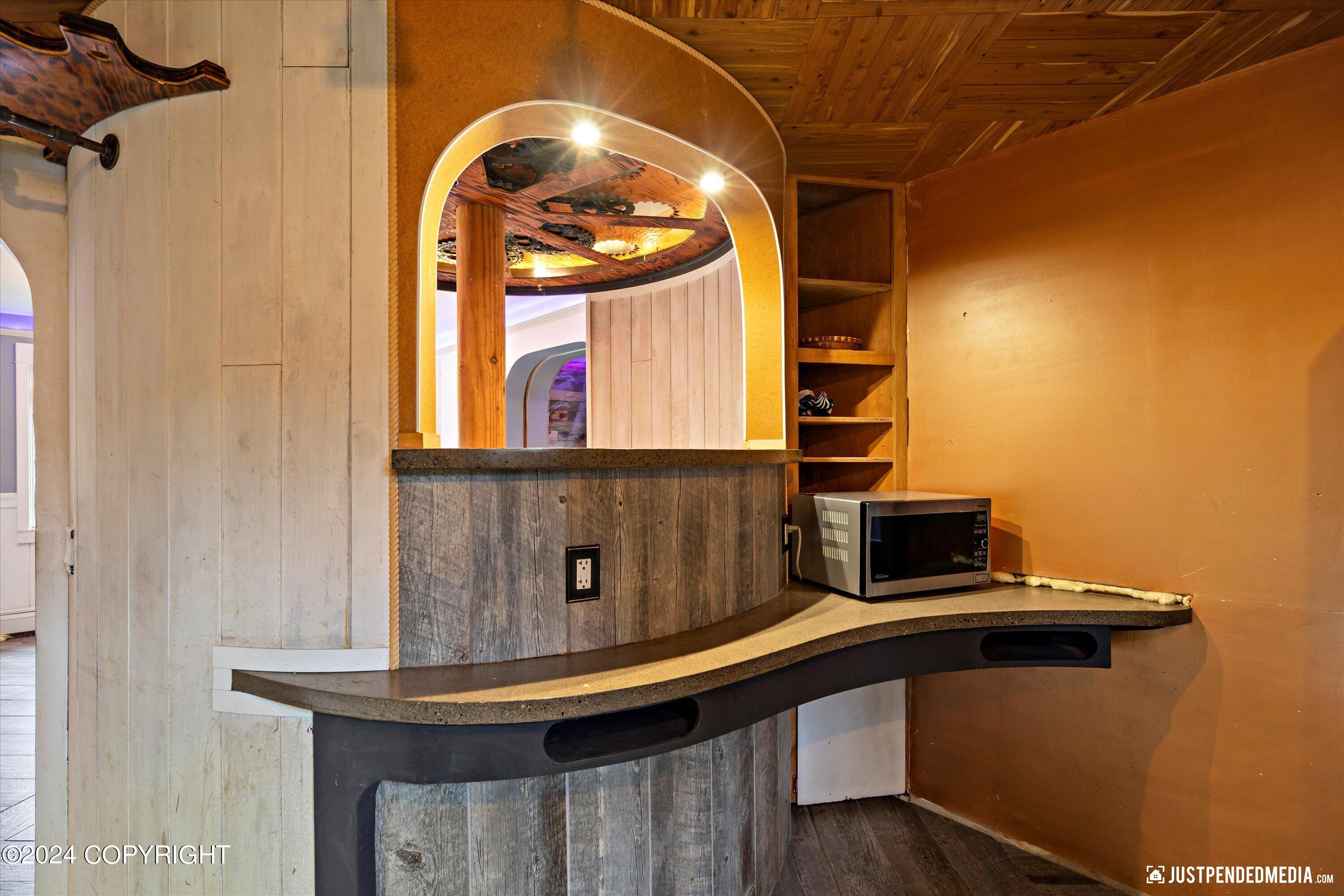 Anchorage, Alaska 99504, United States, 3 Bedrooms Bedrooms, ,2 BathroomsBathrooms,Residential,Pending,42165