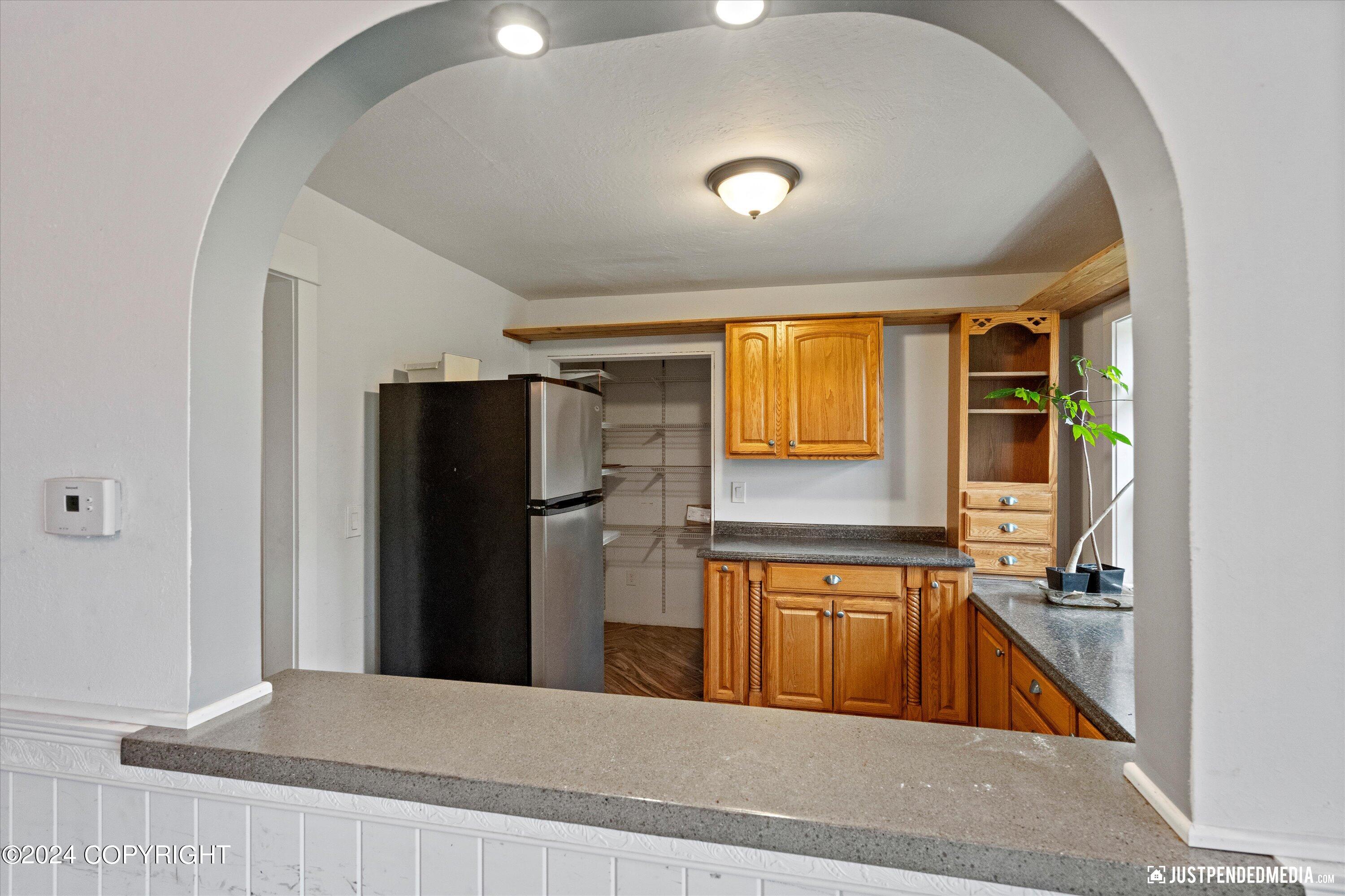 Anchorage, Alaska 99504, United States, 3 Bedrooms Bedrooms, ,2 BathroomsBathrooms,Residential,Pending,42165