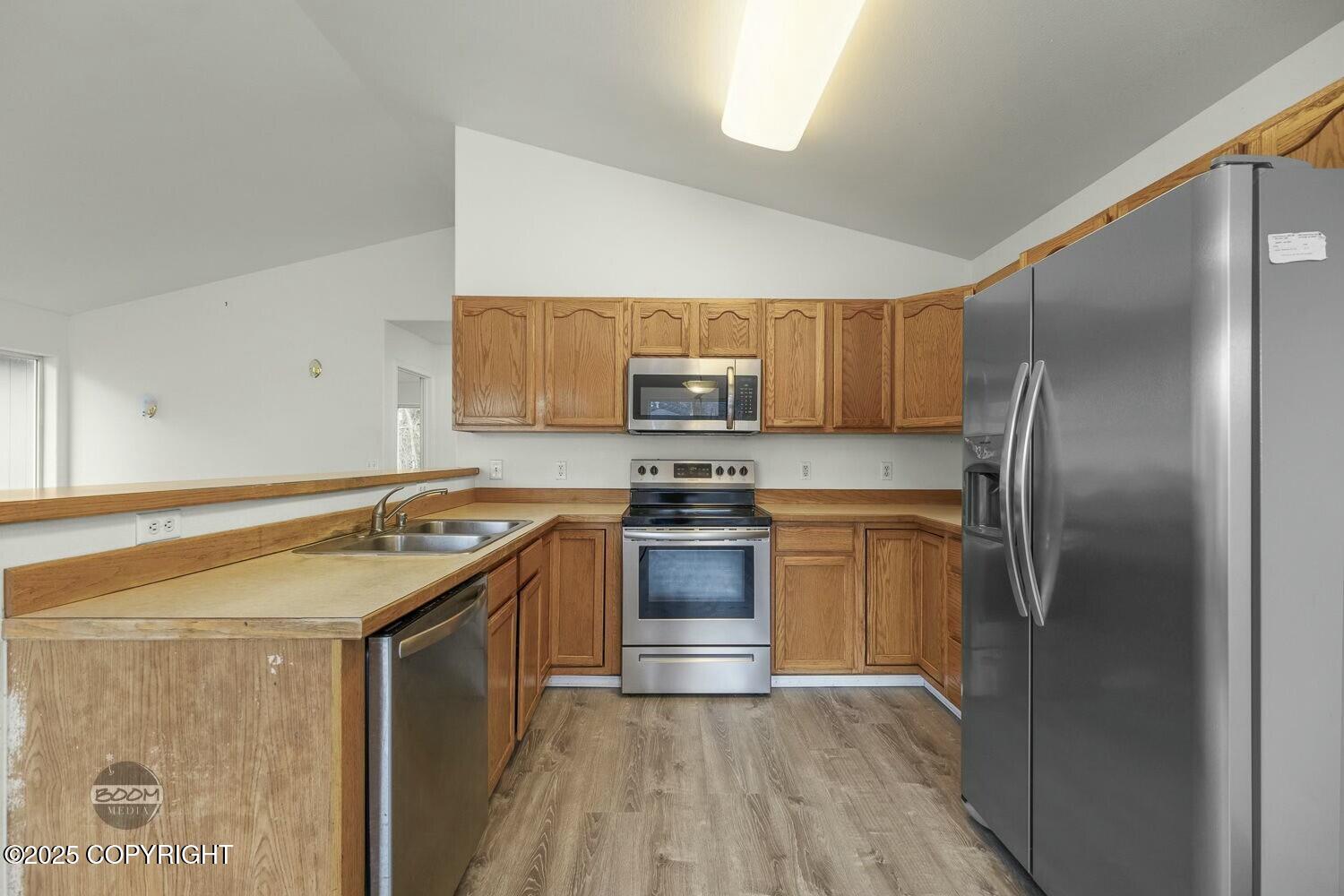 19449 Highland Ridge Drive, Eagle River, Alaska image 8