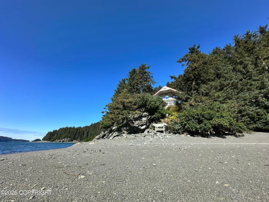 60187 CHESLOKNU RD, SELDOVIA, AK 99663 - Image cc4d64d7e0f44a07839cabcb387e38d1/406637365