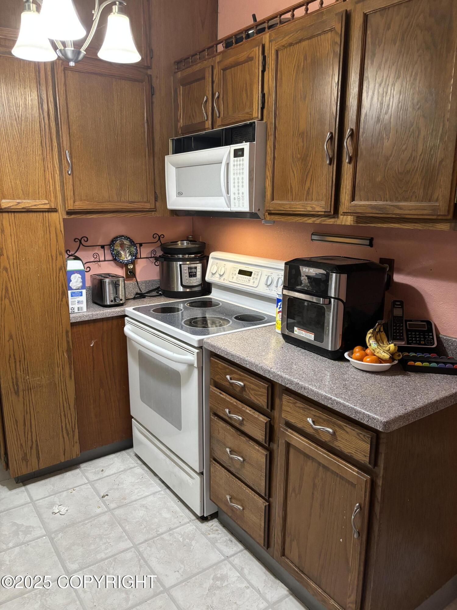 22823 Needels Loop, Chugiak, Alaska image 7