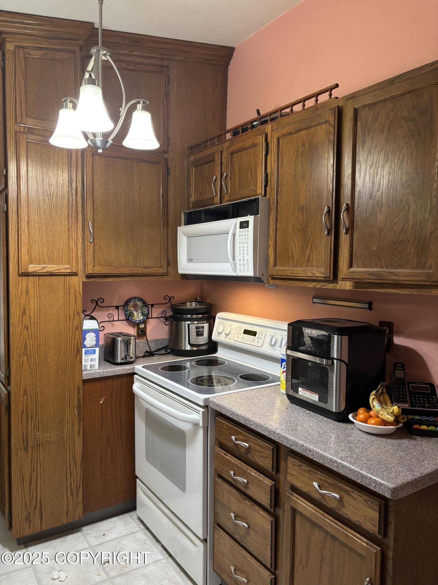 22823 Needels Loop, Chugiak, Alaska image 8