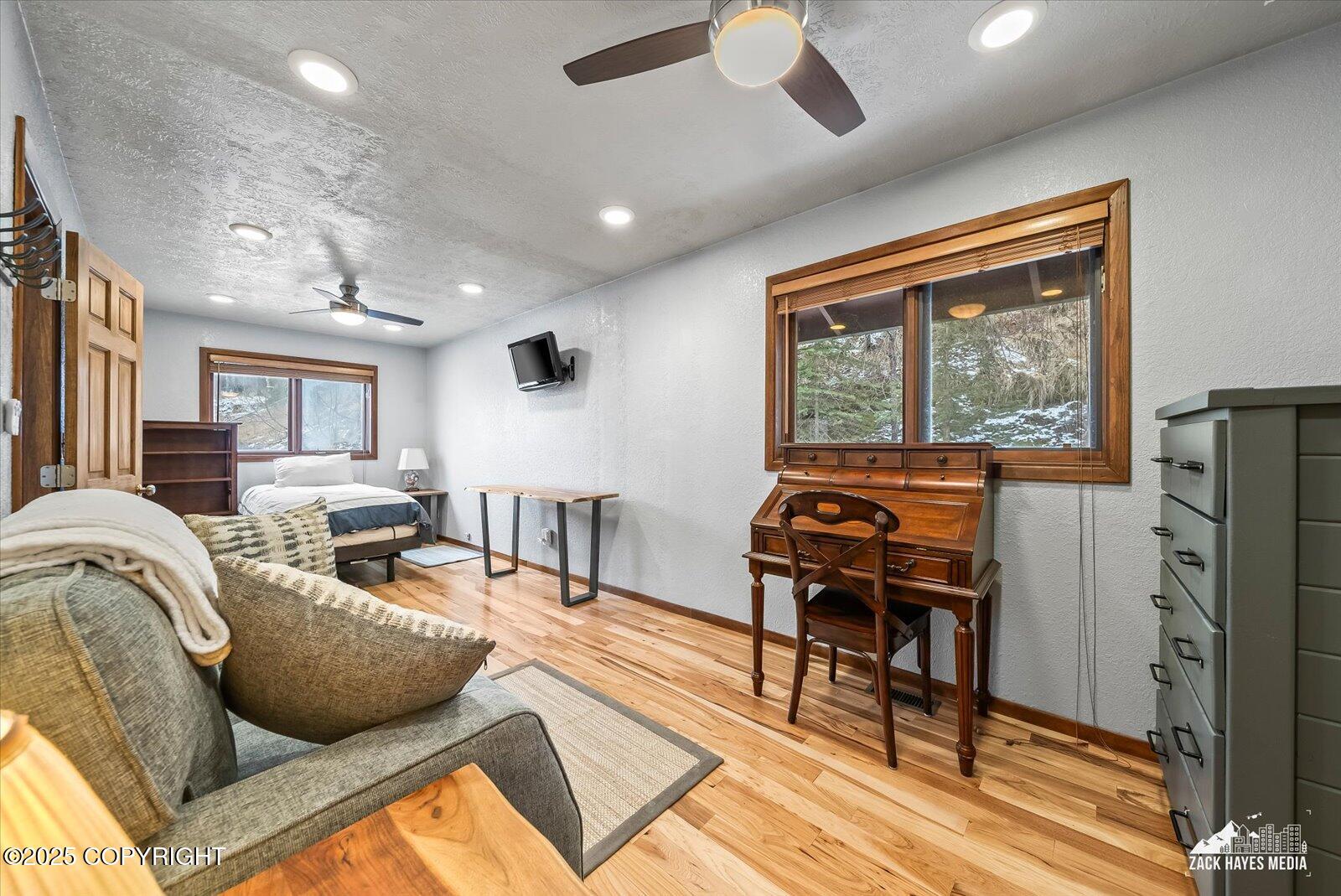21440 N Falling Water Circle, Eagle River, Alaska image 29