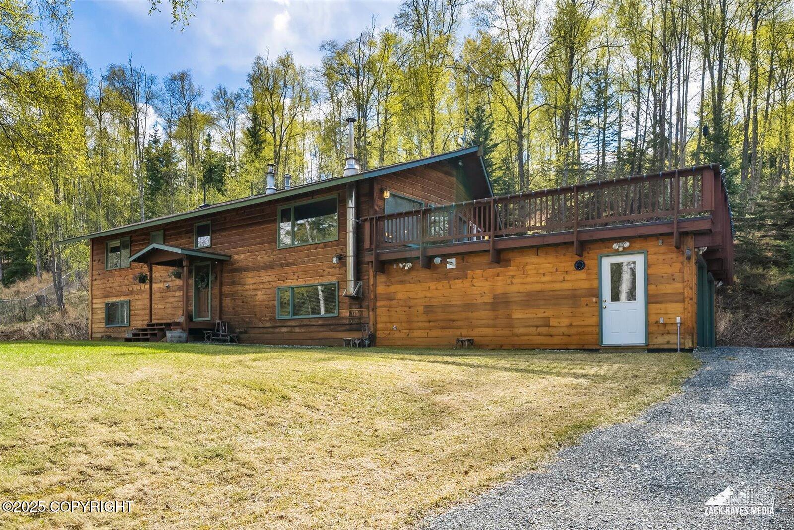 21440 Falling Water Circle