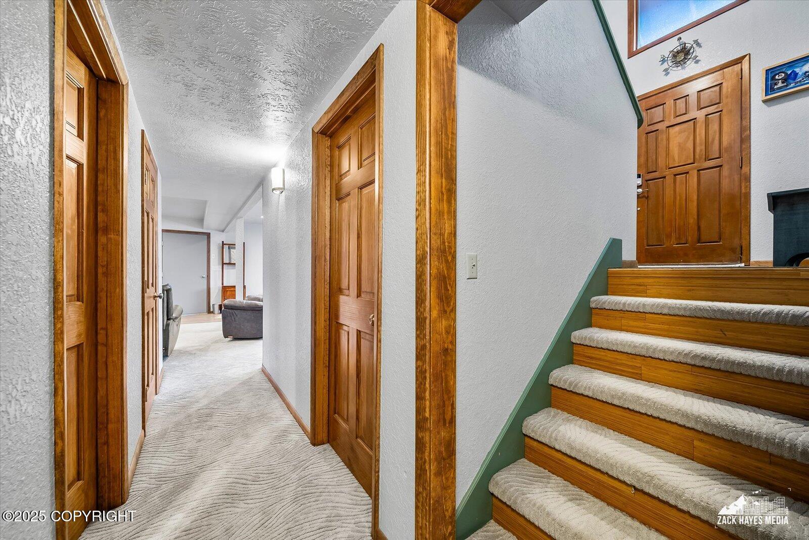 21440 N Falling Water Circle, Eagle River, Alaska image 37