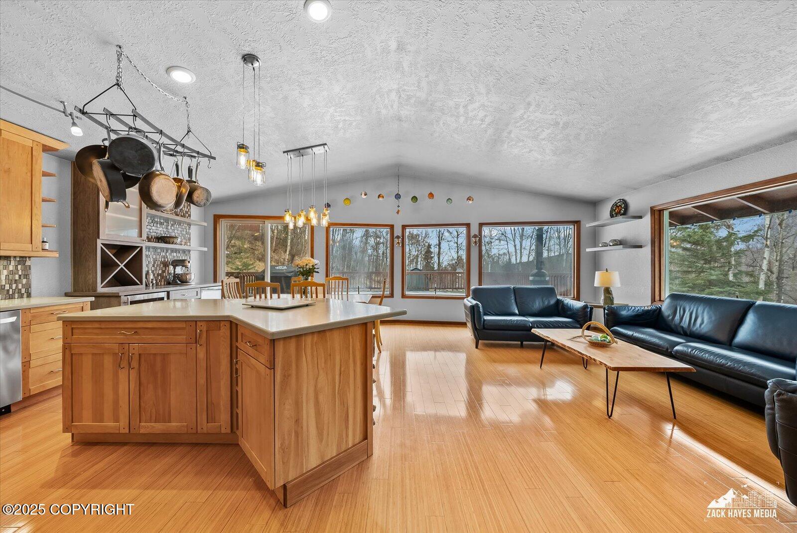 21440 N Falling Water Circle, Eagle River, Alaska image 12