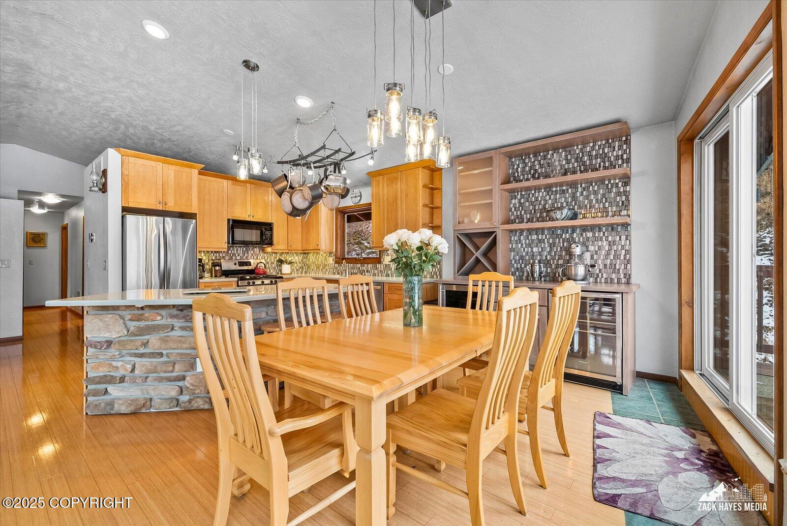 21440 N Falling Water Circle, Eagle River, Alaska image 15