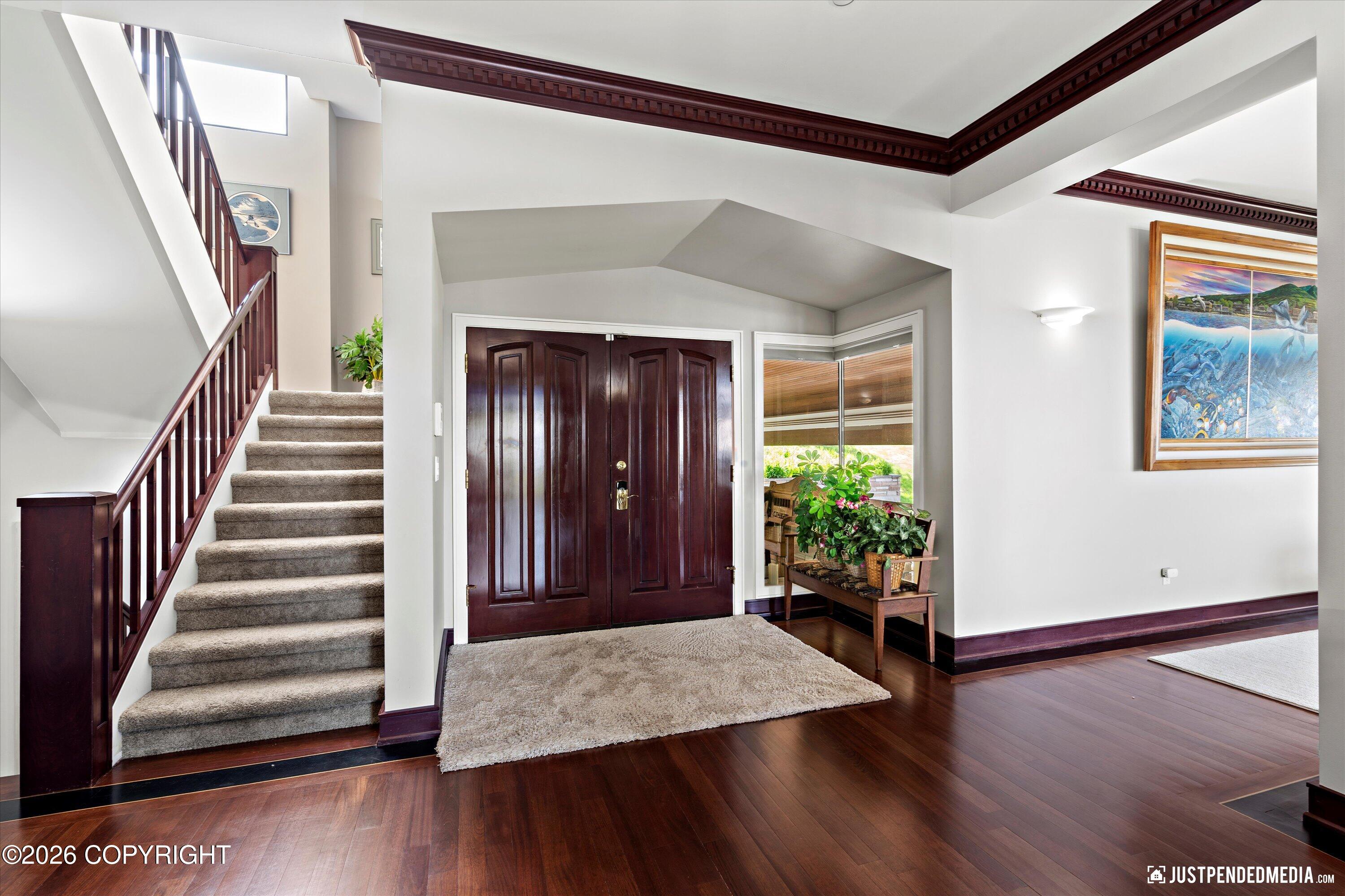 9900 Hillhaven Circle