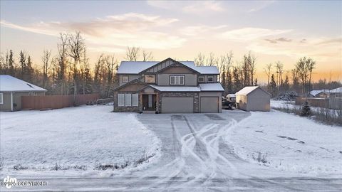 Photo of 3180 E Dreamland Circle, Wasilla, AK 99654 (MLS # 25-14792)