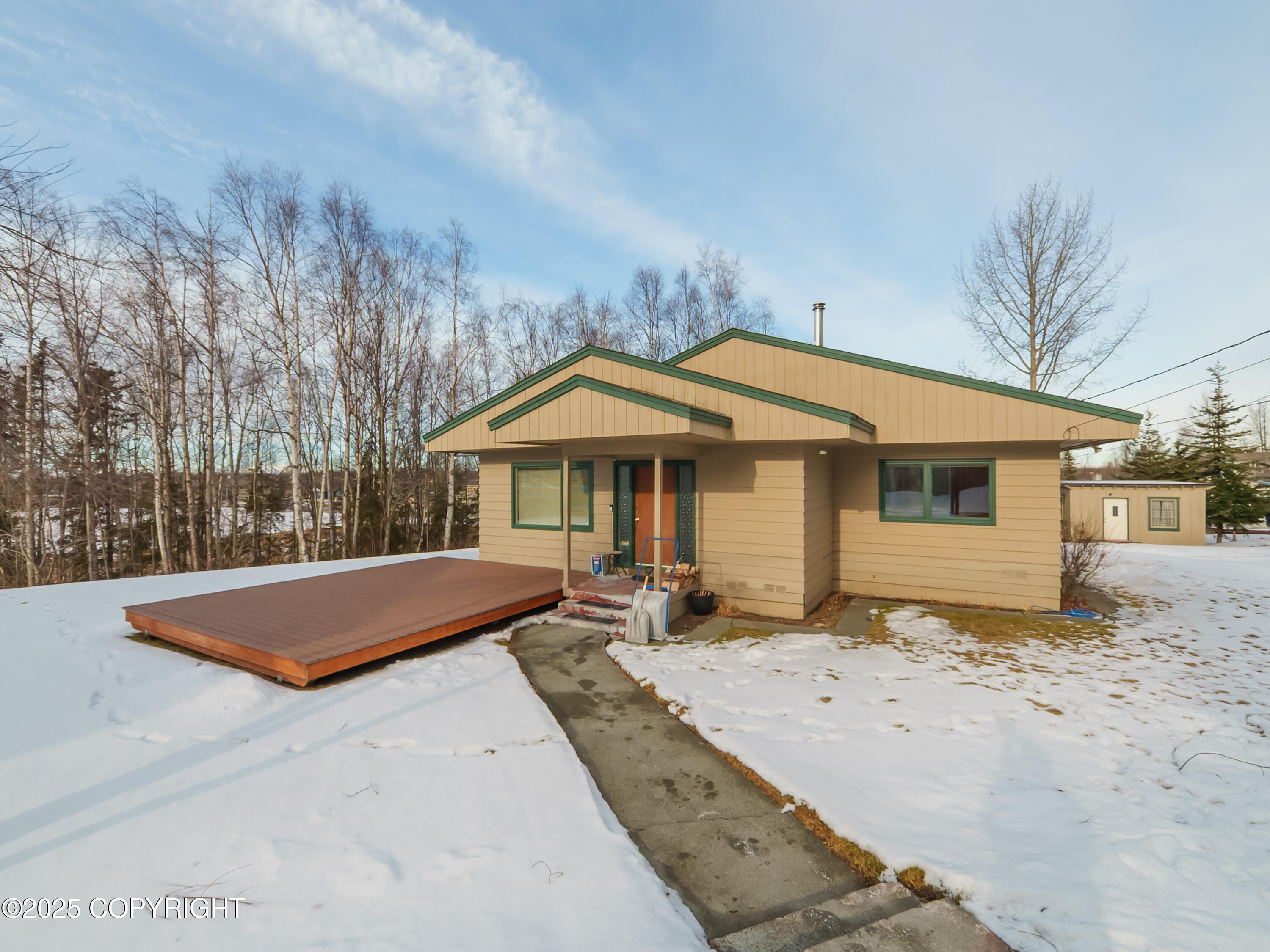 221 S Creekside Street, Anchorage, Texas image 9