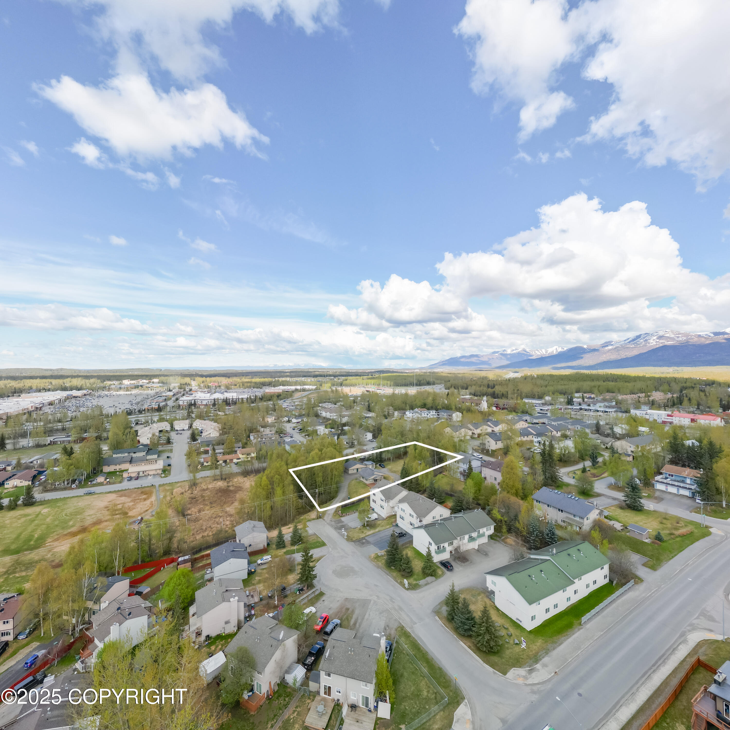 221 S Creekside Street, Anchorage, Texas image 8