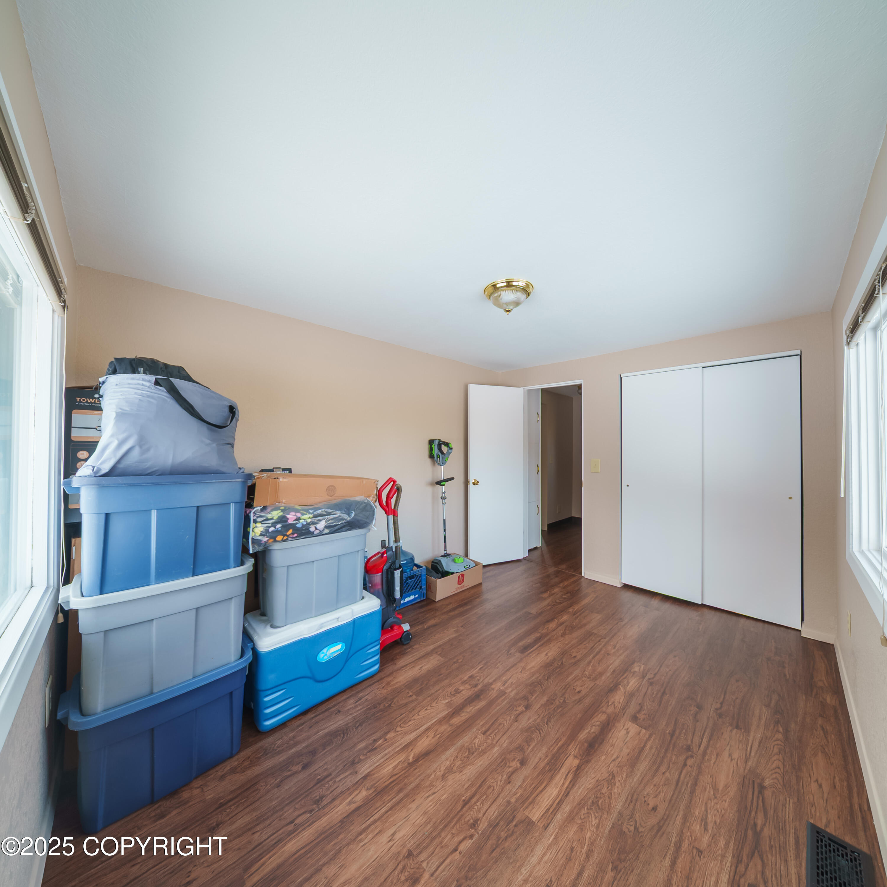 221 S Creekside Street, Anchorage, Texas image 29