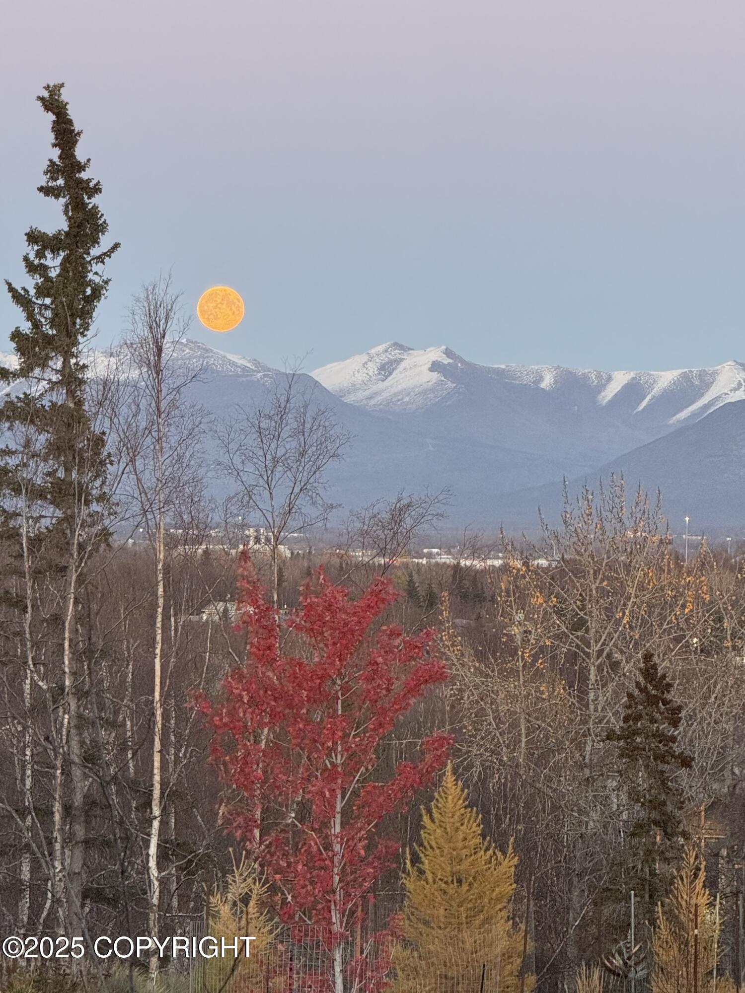 Anchorage, Alaska 99502, United States, 4 Bedrooms Bedrooms, ,3 BathroomsBathrooms,Residential,Pending,161046