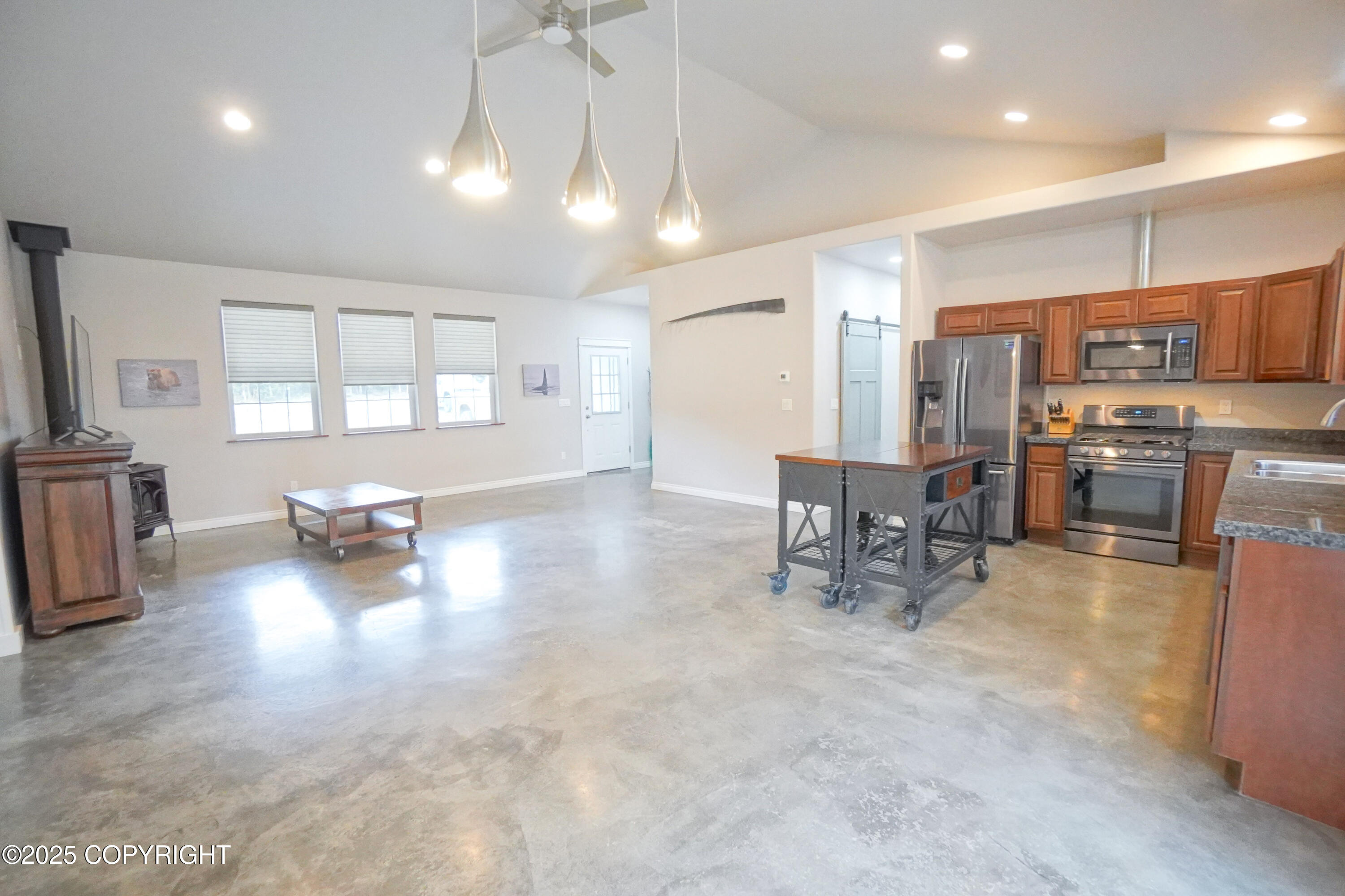 36035 Bradford Road, Sterling, Alaska image 16