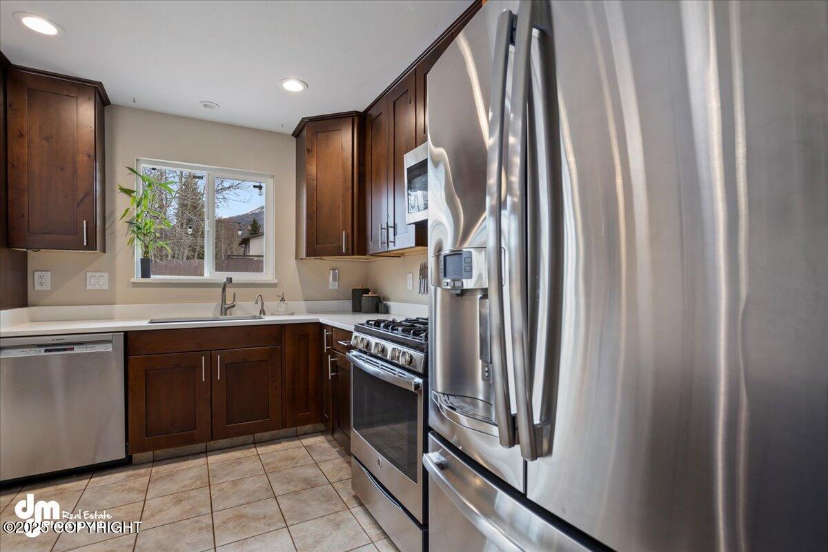 9631 Balandra Circle, Eagle River, Alaska image 15