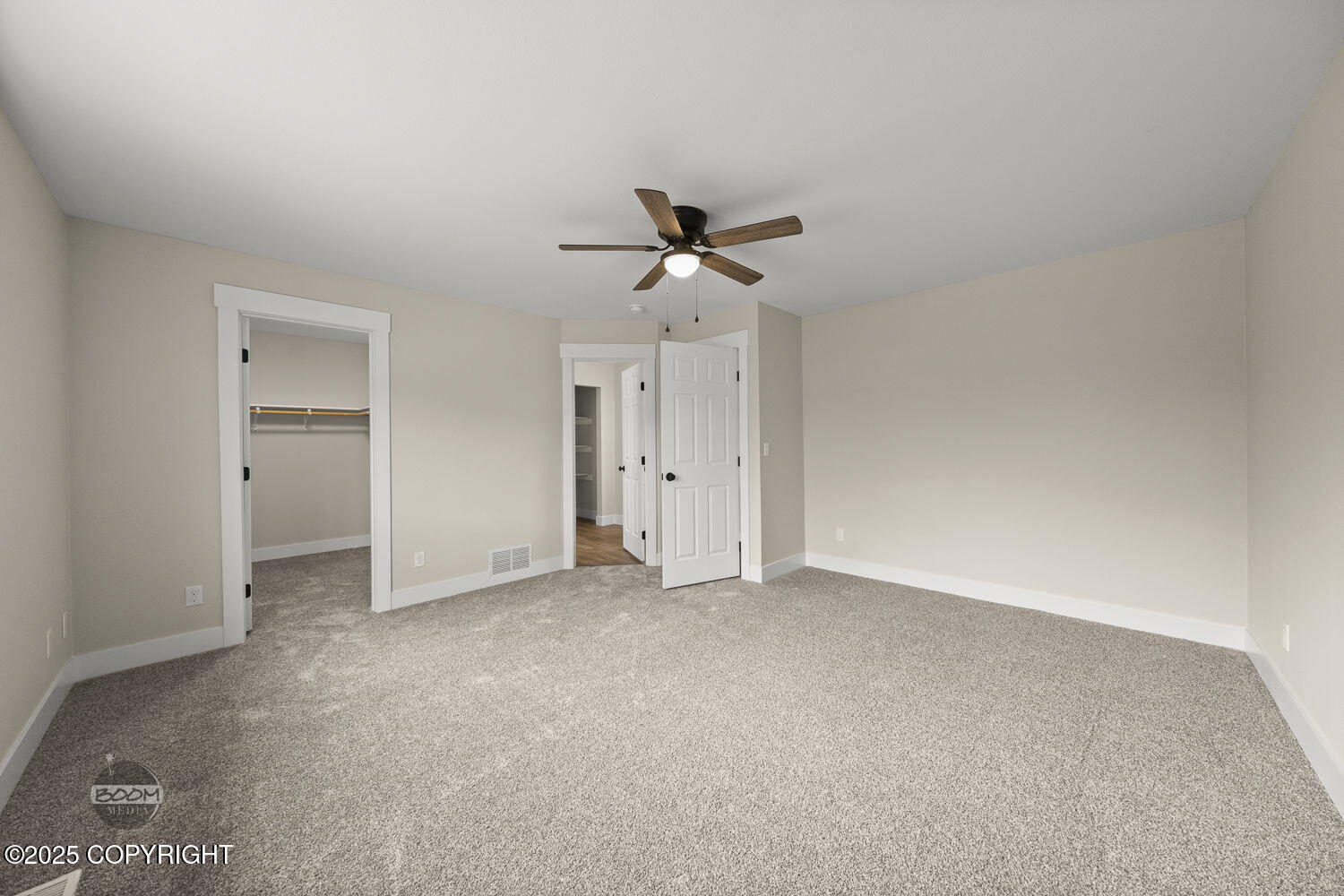 11933 Town Park Circle, Eagle River, Alaska image 16