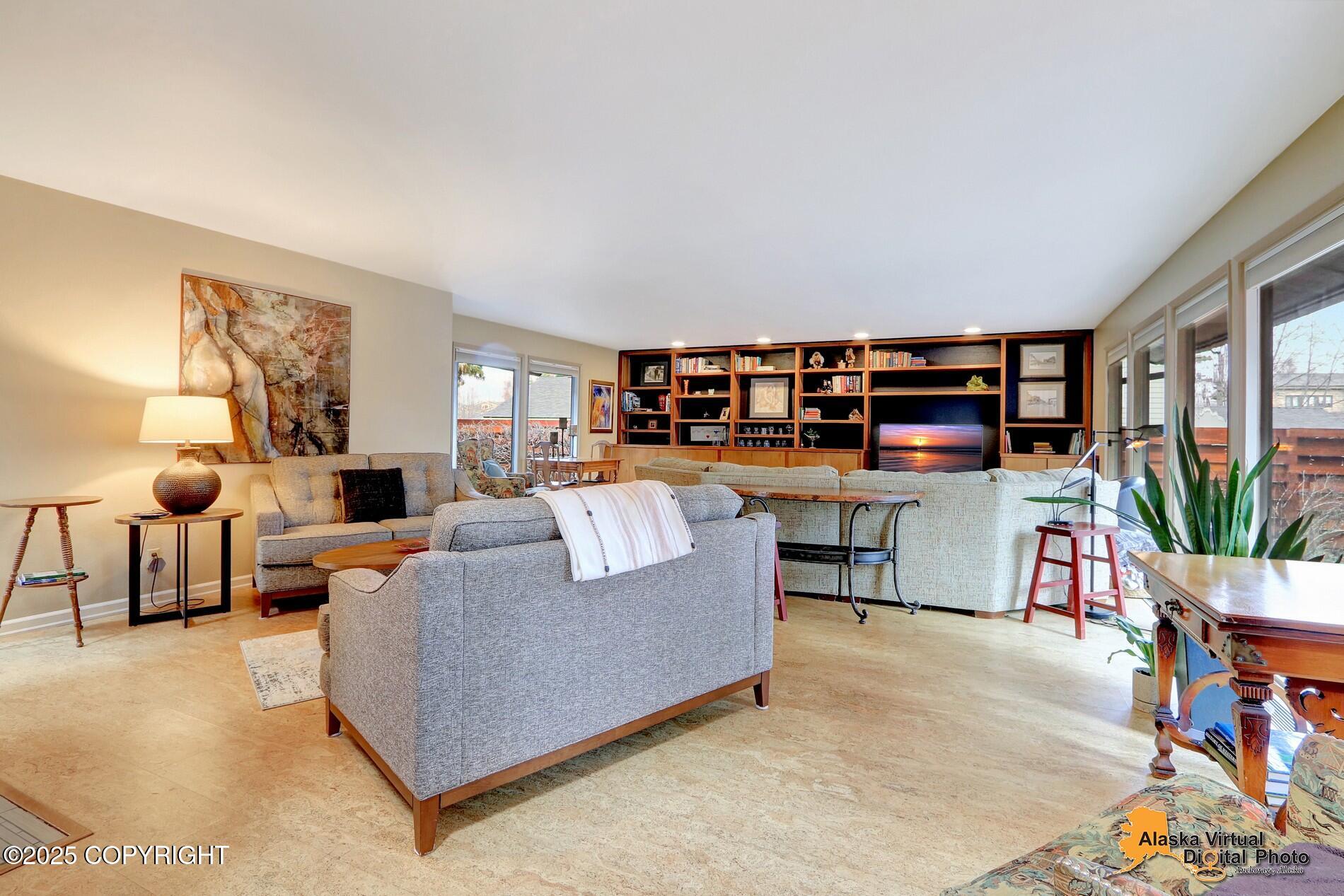 2119 W Lord Baranof Drive, Anchorage, Alaska image 17