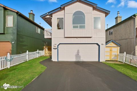 Photo of 8551 Ridgeway Avenue, Anchorage, AK 99504 (MLS # 25-13448) Photo of 8551 Ridgeway Avenue, Anchorage, AK 99504 (MLS # 25-13448)