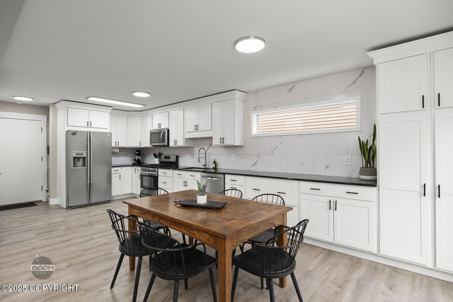 10863 Refuge Circle, Anchorage, Alaska image 4