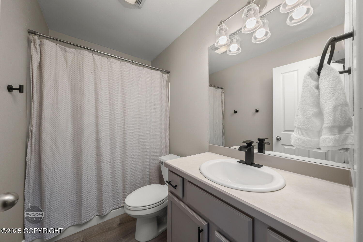 10863 Refuge Circle, Anchorage, Alaska image 31