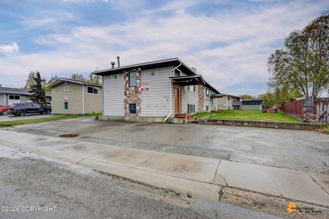 Homes For Sale - 4011 San Roberto Avenue<br/> Anchorage, AK 99508