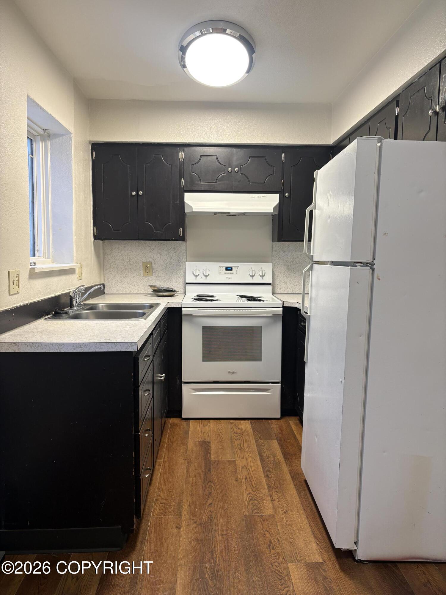 4216 San Roberto Avenue