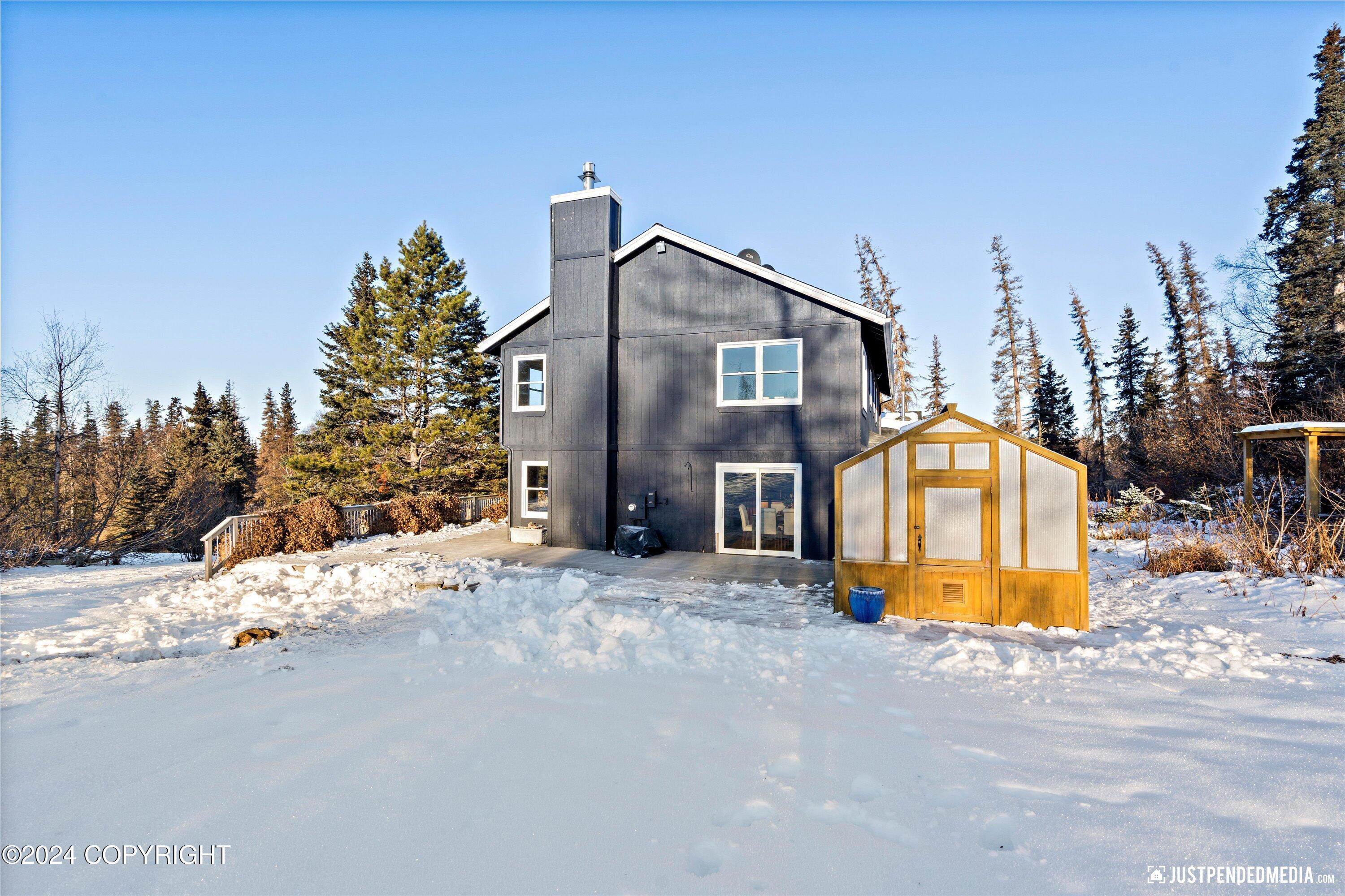 Anchorage, Alaska 99516, United States, 4 Bedrooms Bedrooms, ,3 BathroomsBathrooms,Residential,Pending,32663