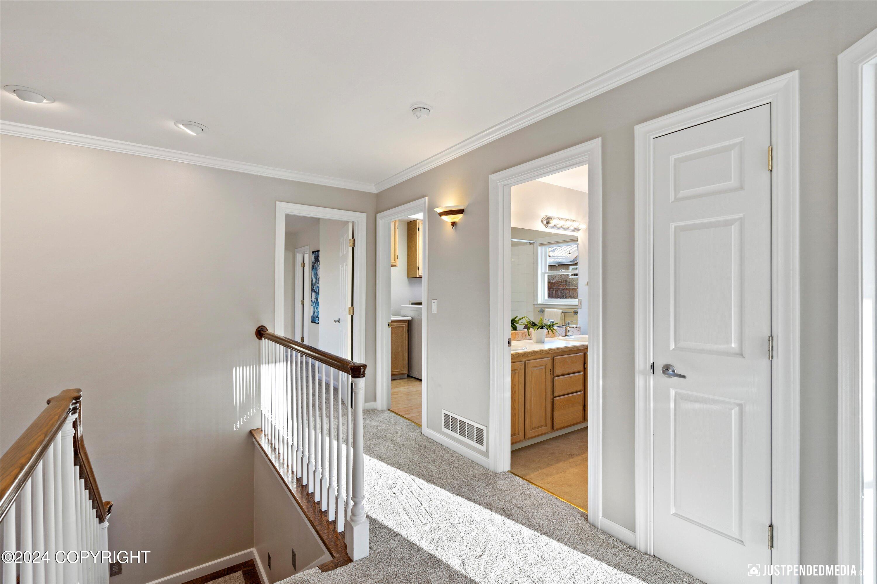 Anchorage, Alaska 99516, United States, 4 Bedrooms Bedrooms, ,3 BathroomsBathrooms,Residential,Pending,32663