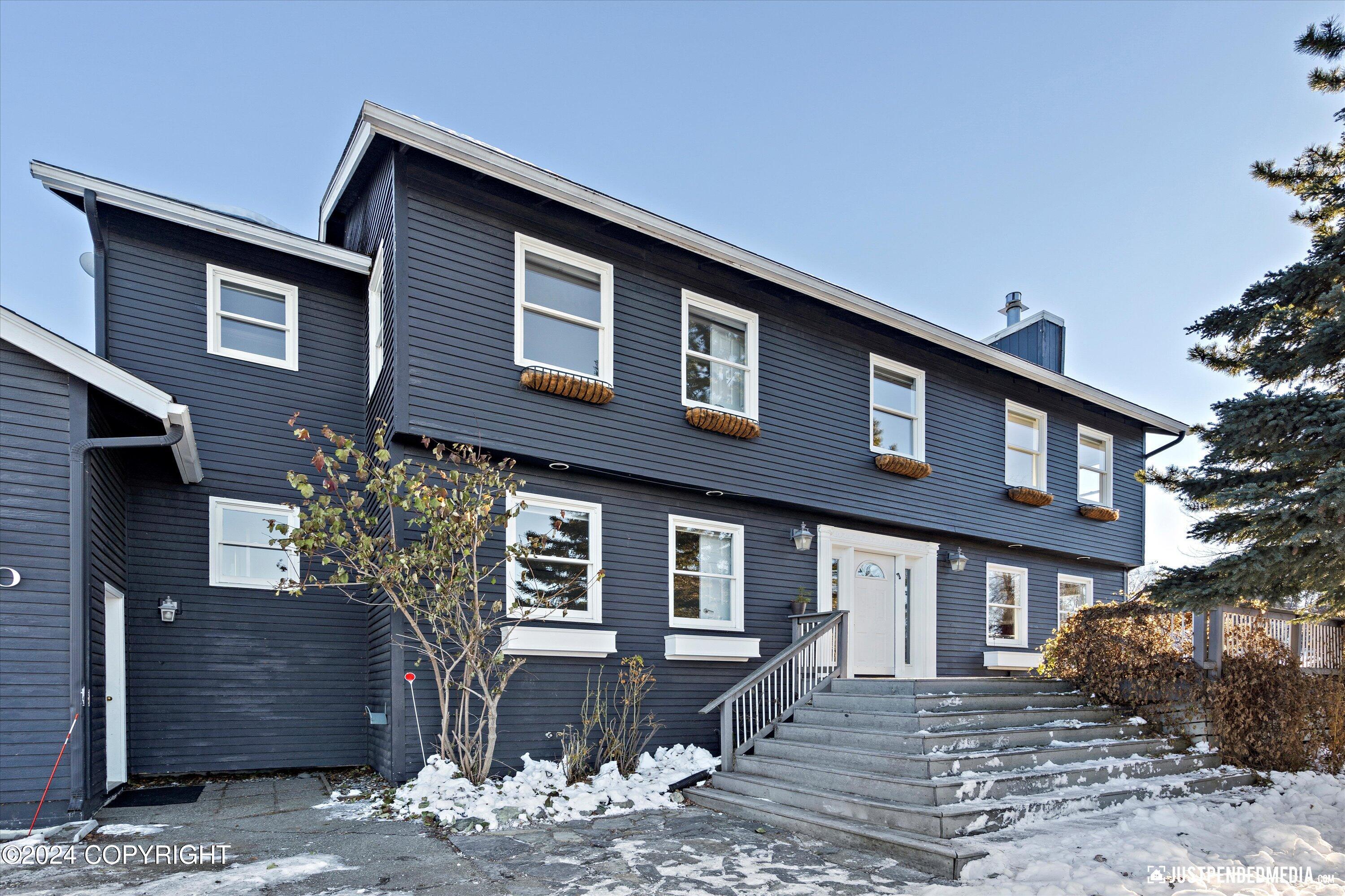 Anchorage, Alaska 99516, United States, 4 Bedrooms Bedrooms, ,3 BathroomsBathrooms,Residential,Pending,32663