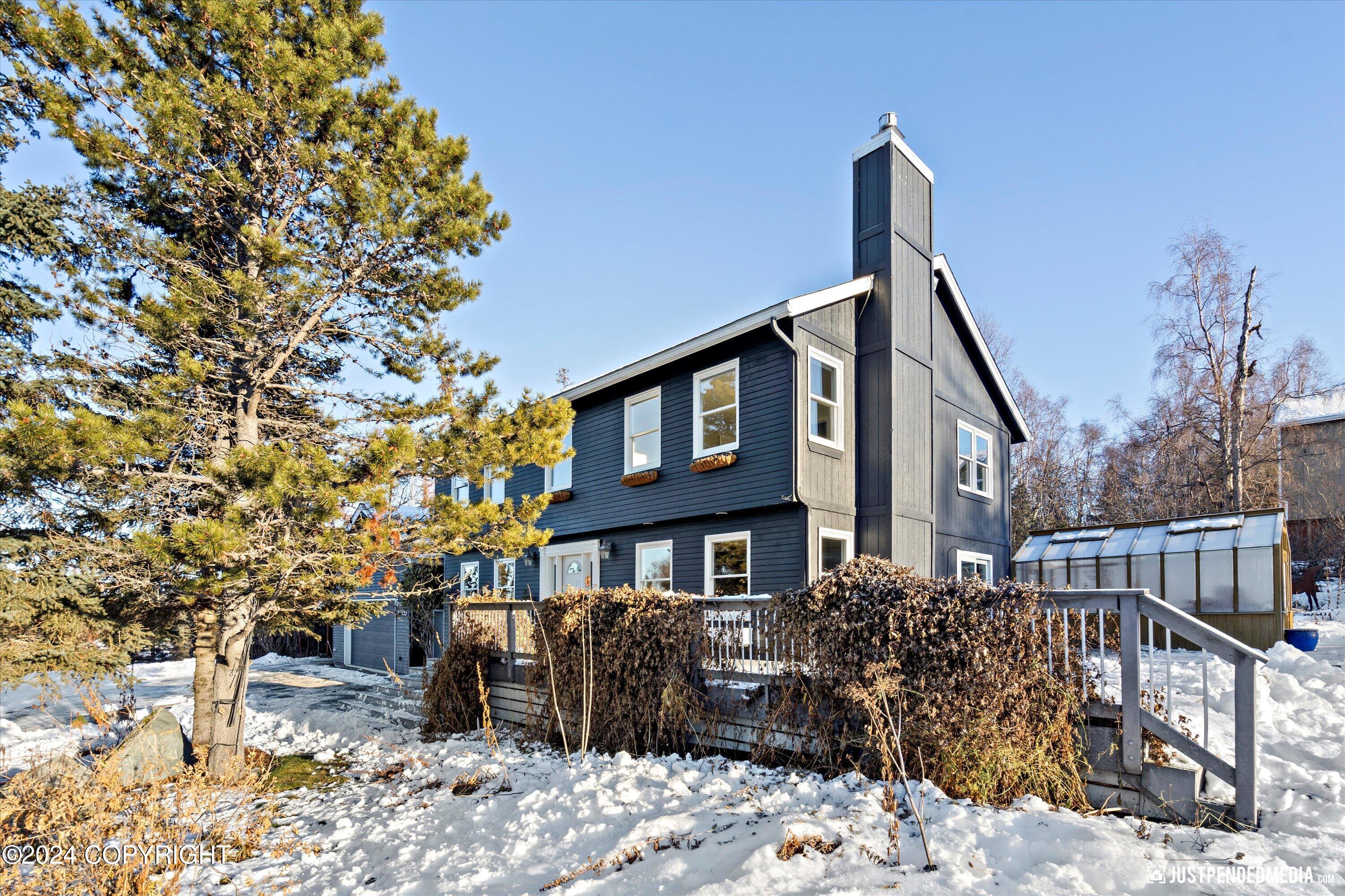 Anchorage, Alaska 99516, United States, 4 Bedrooms Bedrooms, ,3 BathroomsBathrooms,Residential,Pending,32663